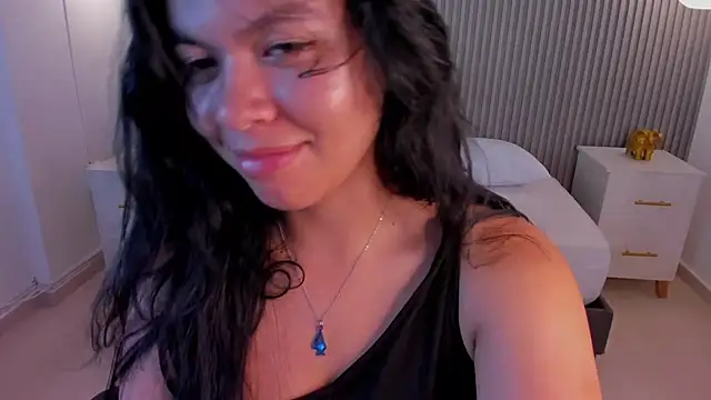 adarna13_ Show Webcam