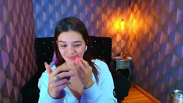 LiaHarryisn Live XXX chat