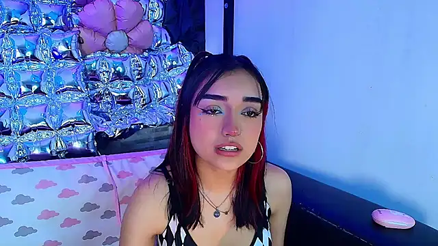 Chatroom XXX en direct de lala_cherry
