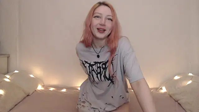 Emily_hardcore élő XXX-chatje