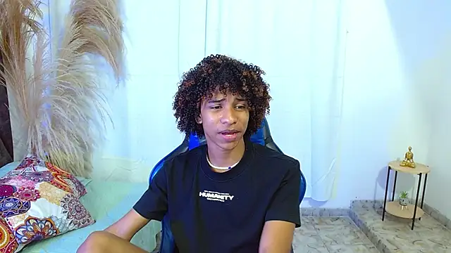angelll18_ Chat XXX in diretta
