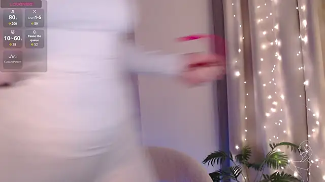 ZeeemeのライブXXXチャット