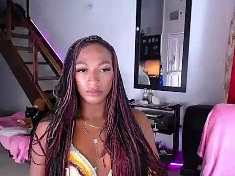 Pokazy przed kamerką – samy_doll