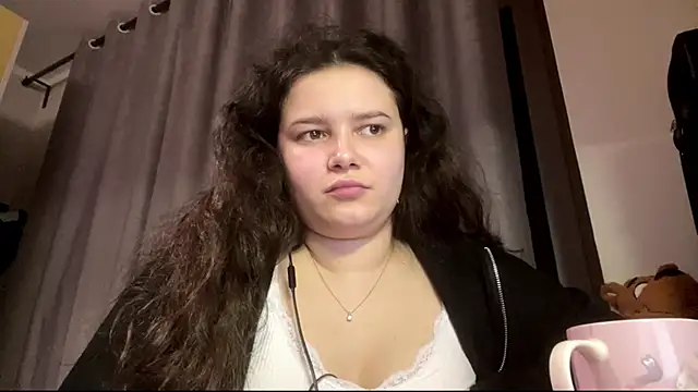Chat XXX en directo de LonnaVandal