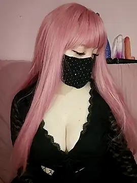 Show modela Cutie_Suzie na web-kameri