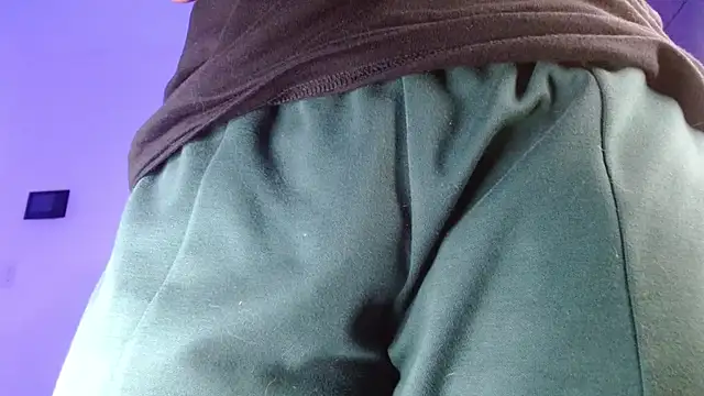 SexyBoy-Bigclit 在線直播表演