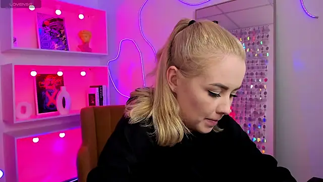 Chat XXX Live StephanieSweety