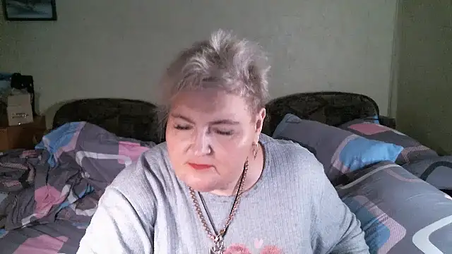 Lana555's Live XXX Chat