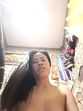 Hotsquirter_10 Show in webcam
