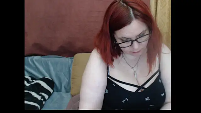 Chat XXX en directo de PlayfullMature