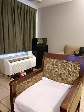 TooGoodConway23's Webcam Show