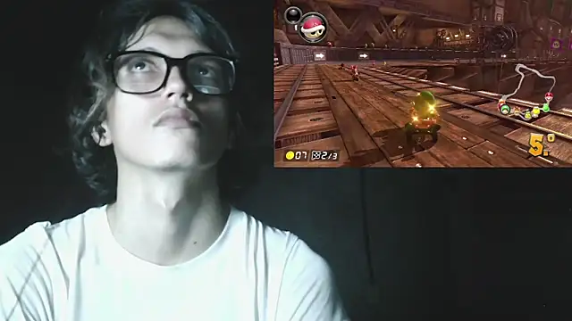 cherryuwu Webcam-Show