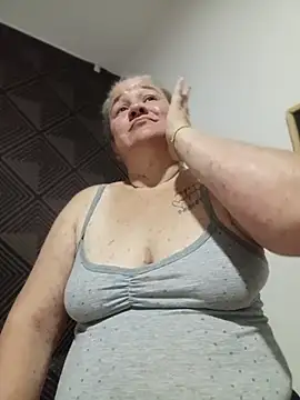 CheekySnowQueen_69's Live XXX Chat
