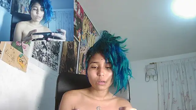 SAT--SU_U Adlı Modelin Canlı XXX Sohbeti