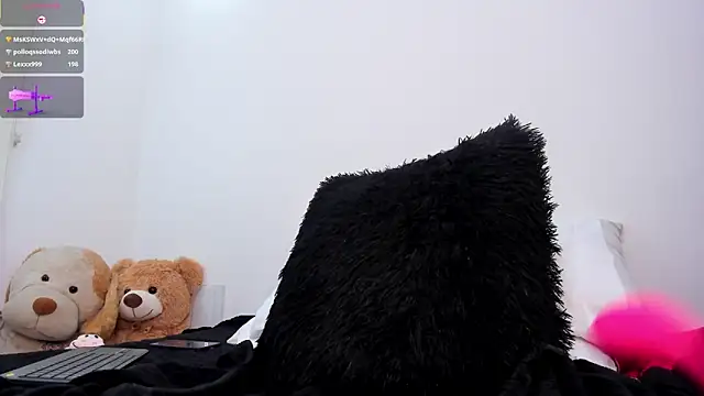 karlyn_angels' Live XXX Chat