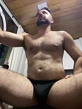 ADONIS_ART01 Pertunjukan Webcam