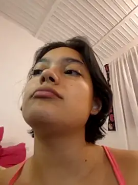 Meeliivee Live XXX Chat