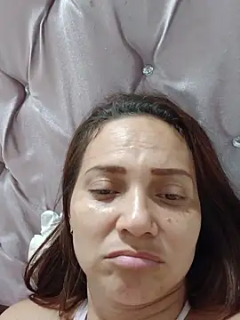 Amanda39 élő XXX-chatje