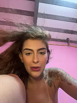 Chat +18 de miiabellovic ao vivo