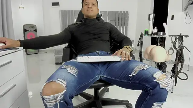 master_leather Show Webcam
