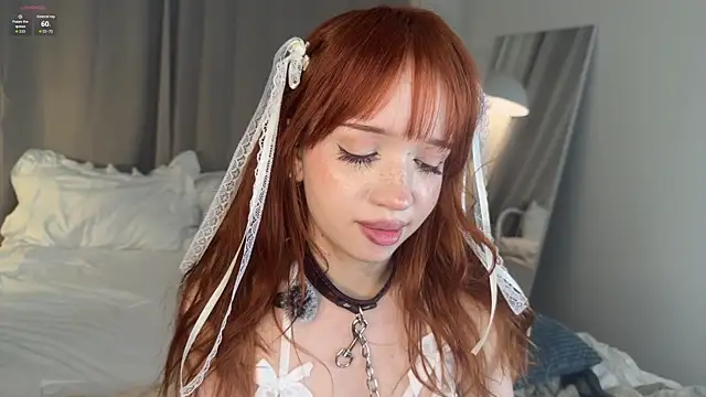 JuicySweetBliss 网络视讯表演