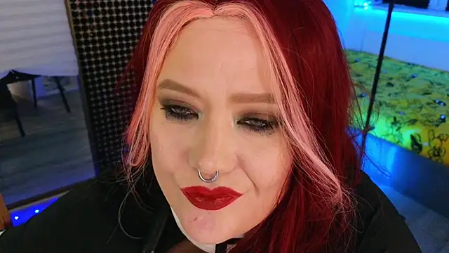 wickedxqueen élő XXX-chatje