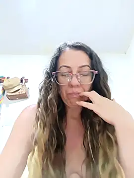 miss_hanna07: απευθείας συνομιλία ΧΧΧ
