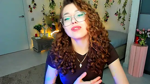 SereneFlame élő XXX-chatje