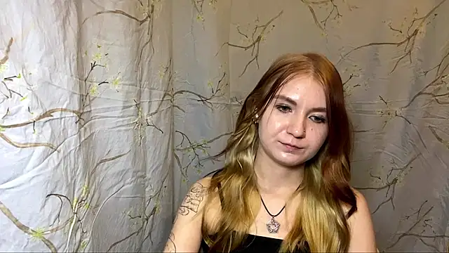 Lollybomb: онлайн-секс-чат