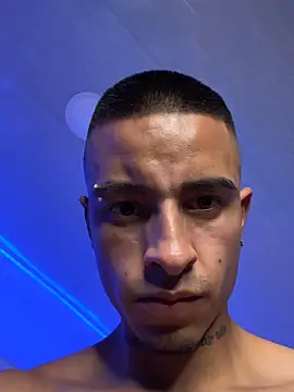 willclayyn Live XXX chat