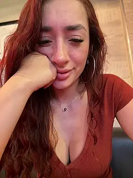 ariiel_'s Live XXX Chat