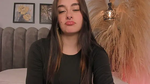 cute__cherry_ Chat XXX in diretta