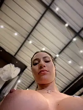 SweetieSinXXX – webcam-show