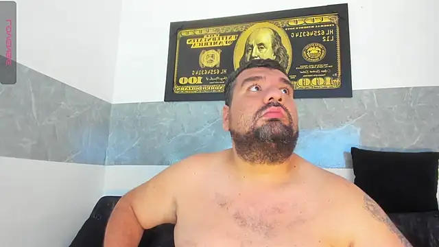 Онлайн чат XXX horus_gil