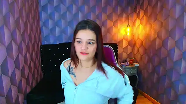 XXX chat uživo modela LiaHarryis