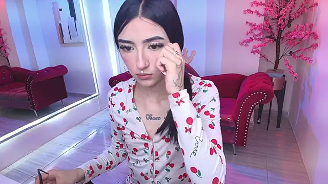 Emily_andrews 라이브 XXX 채팅
