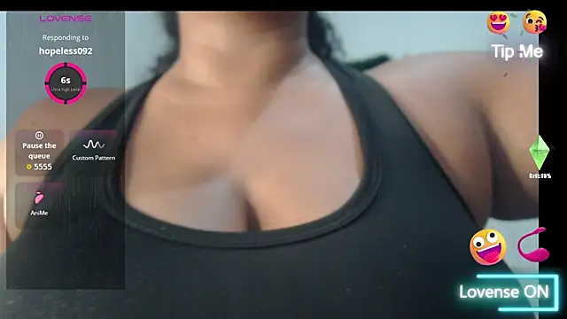 Karla_Rodriguez0 élő XXX-chatje