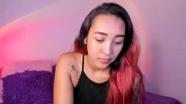 HeidyRousse Live XXX-Chat