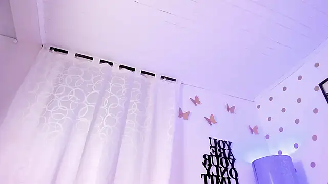 Chat XXX en directo de Violeth_00