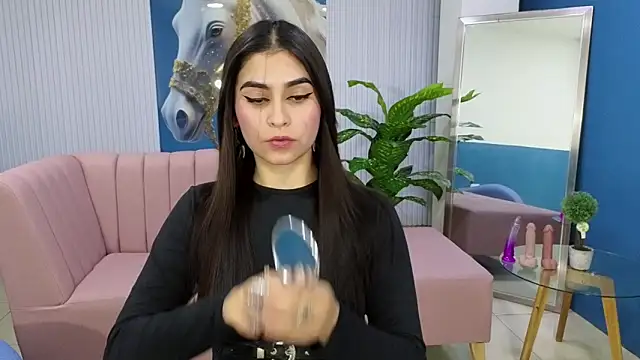 دردشة amy_lovelydoll الجنسية المباشرة