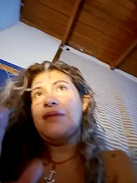 ThaniaSecret Webcam Show