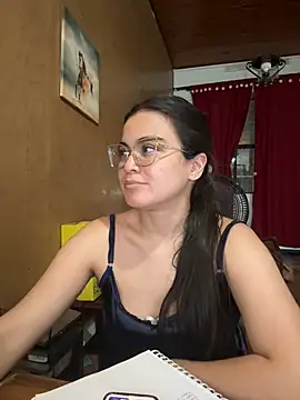 CamilaSofiia's Live XXX Chat