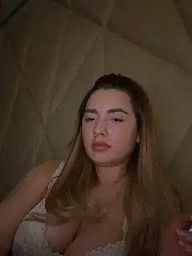 EclipseLunaireSouveraine Webcam Show