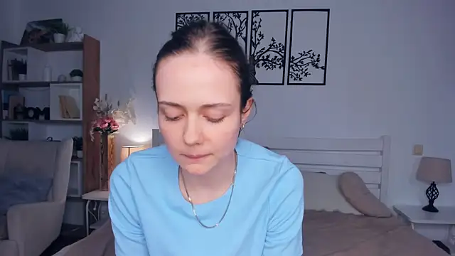 MalvinaTrafford Live XXX Chat