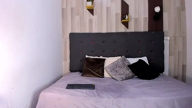 GabyRouge Live XXX Chat
