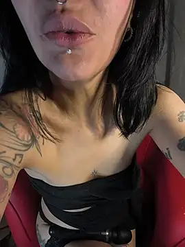 Chatroom XXX en direct de Masha_Real_84