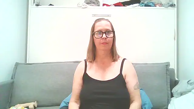 SweetandNaughty1: вебкам-шоу