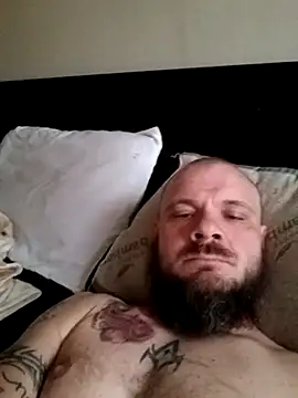 Pokazy przed kamerką – katandkonan