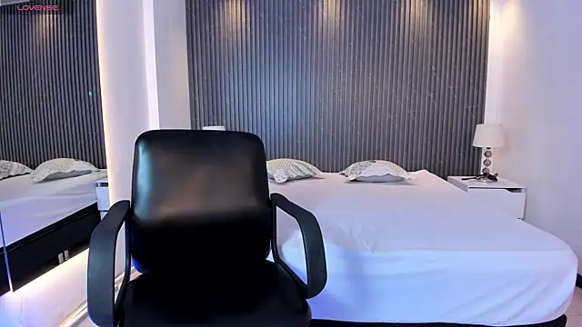 Lea_roussee Webcam-Show