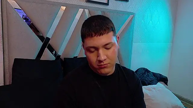 Maxi_Grey Webcam Show